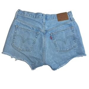 Levis 501 Shorts Womens 28 Fit Mid Rise Blue Jean Cut Off Light-wash